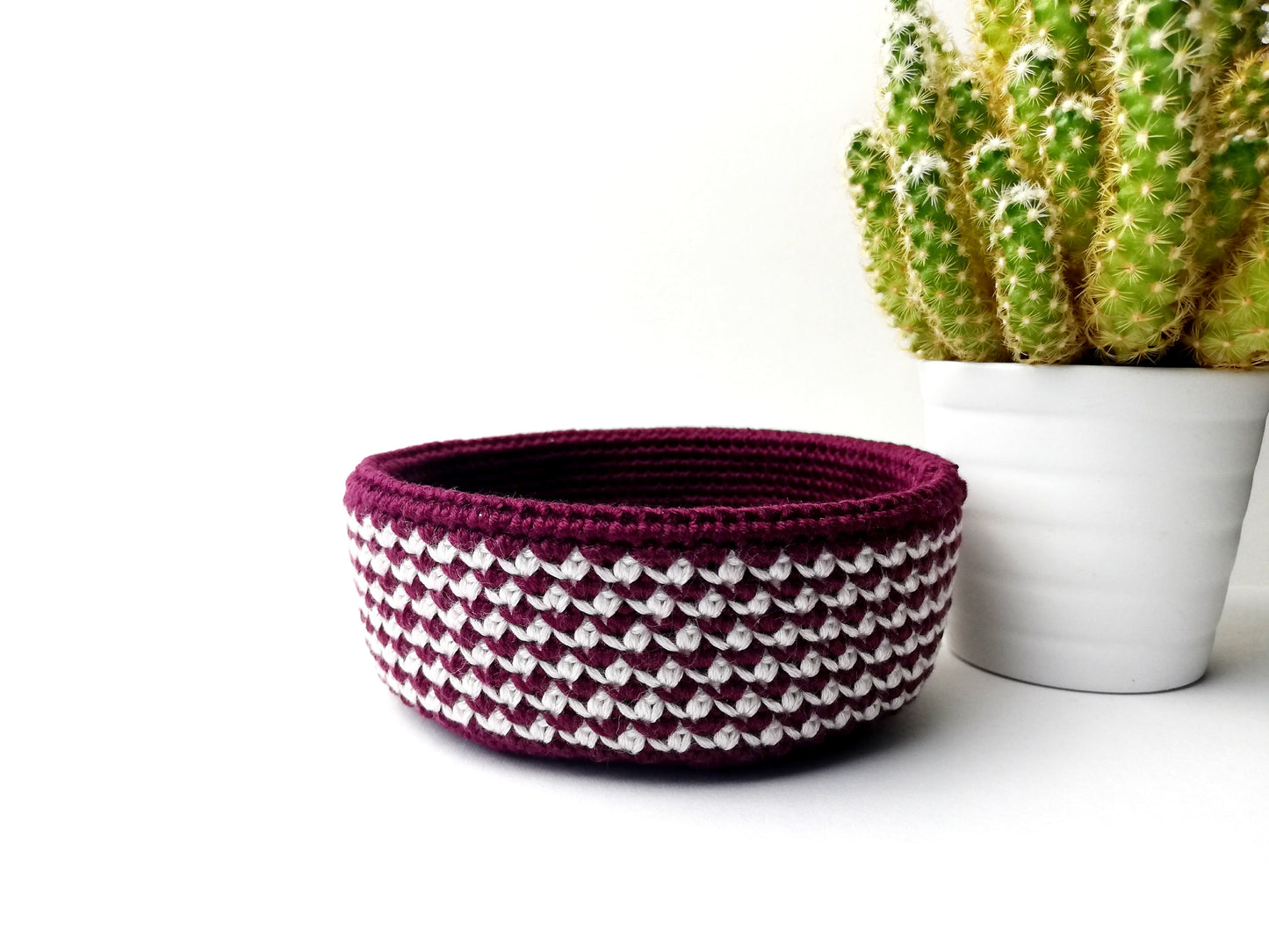 Christmas crochet basket Jane