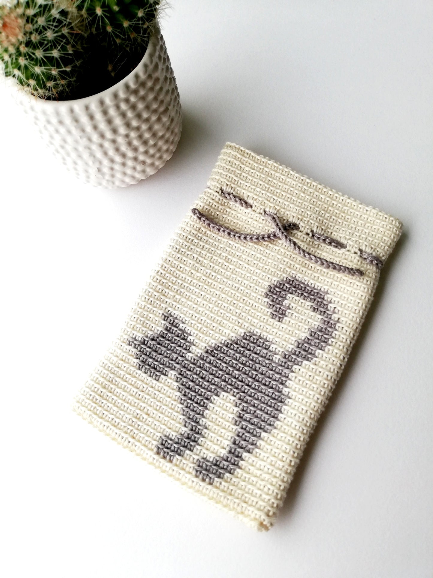 Tapestry crochet drawstring bag with a cat