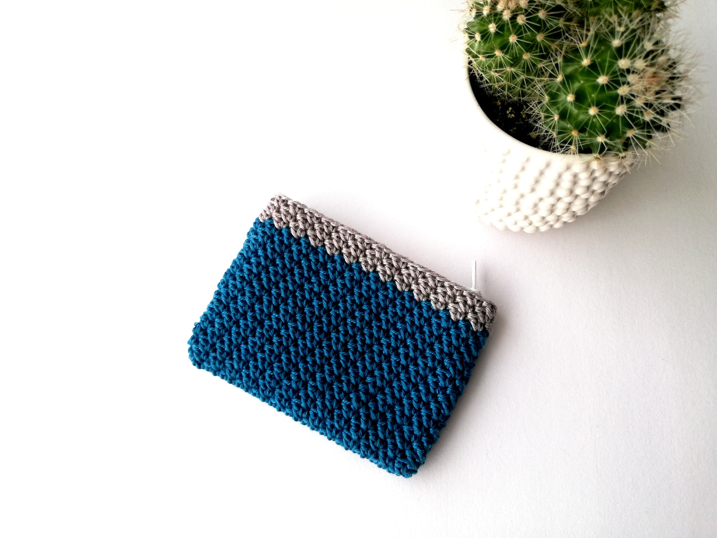 Monedero con zipper en crochet Suzette