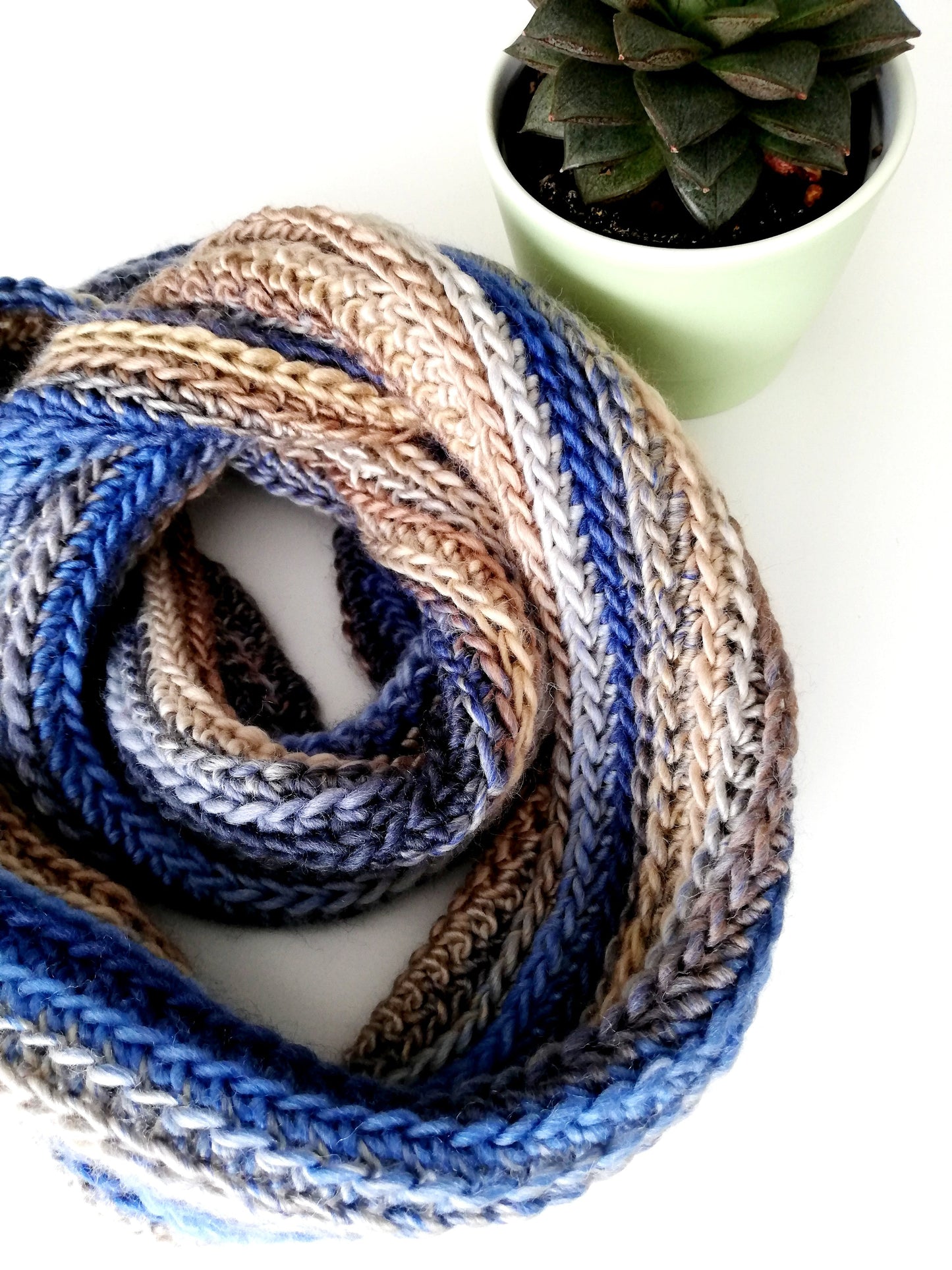 Bufanda infinita Calypso en crochet