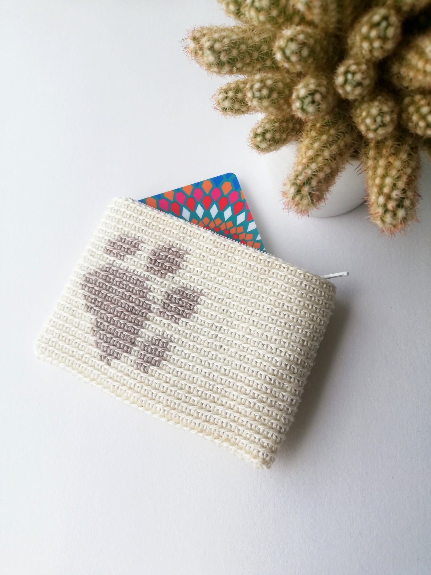 Monedero en crochet tapestry Huella