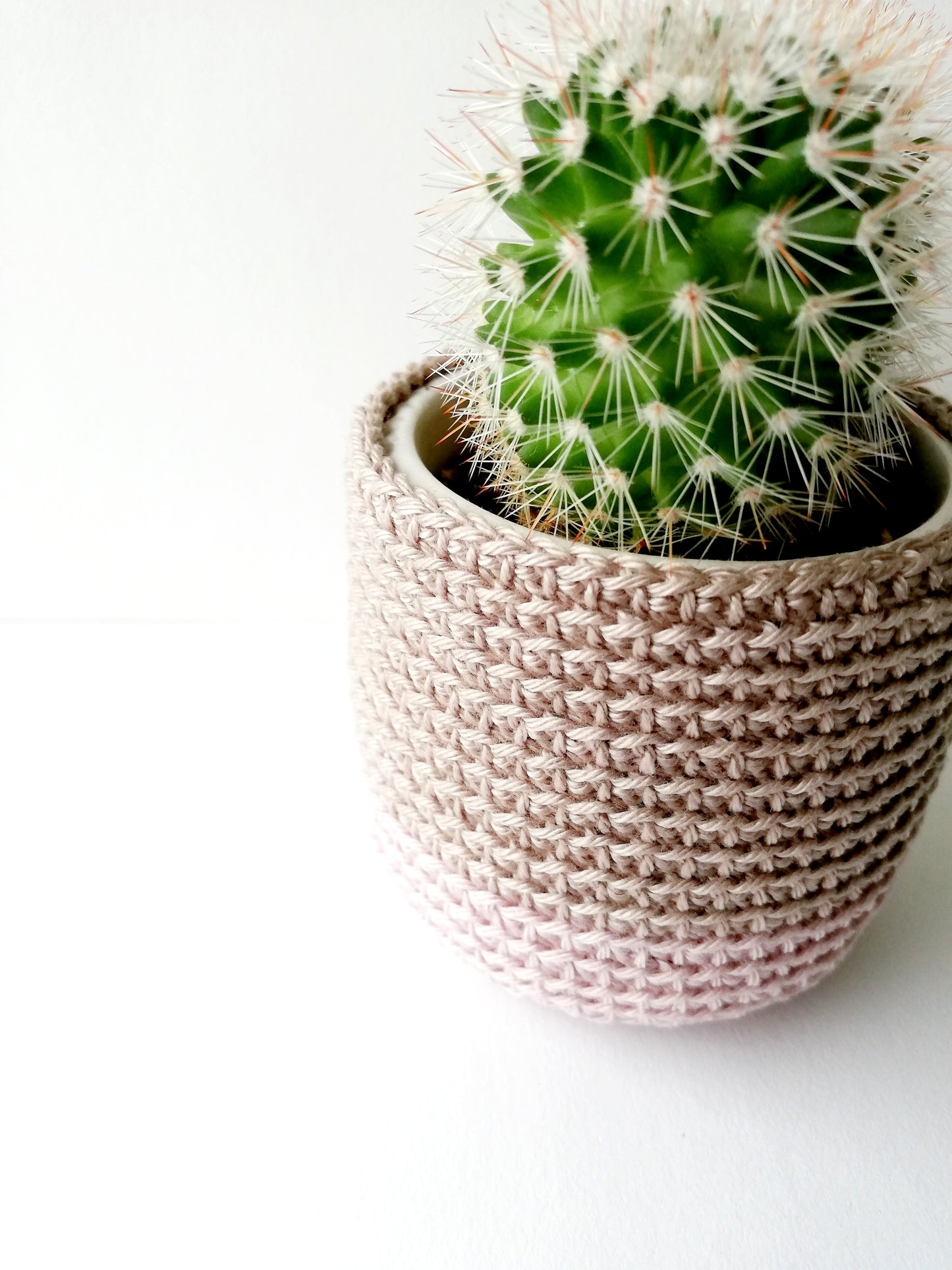 Mini plant pot cozy Molly