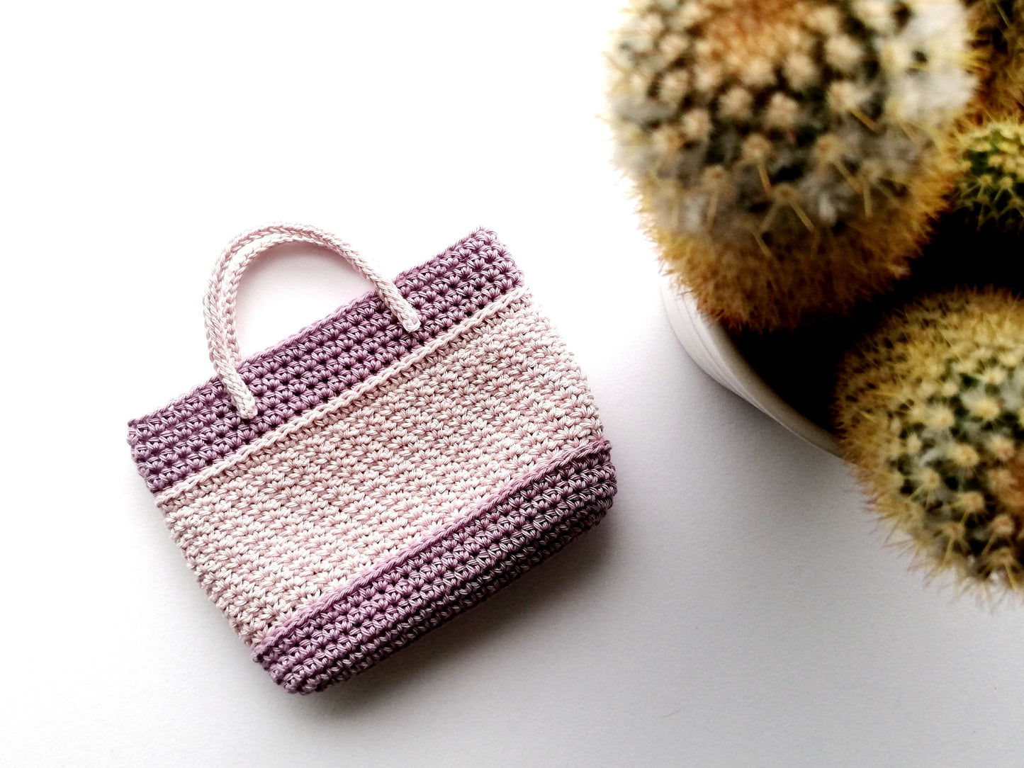 Mini bolsita de crochet en punto araña Jaqueline