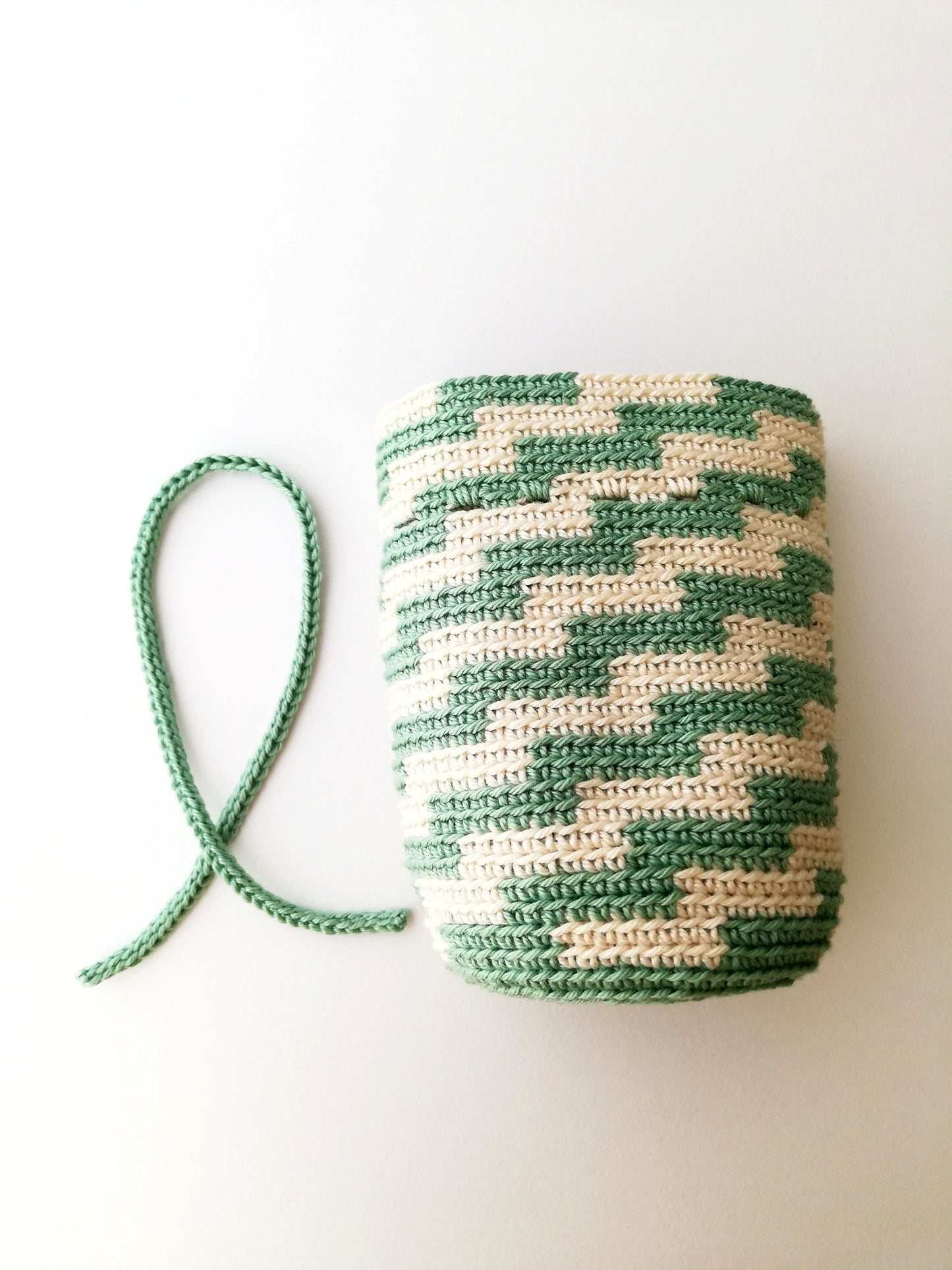 Saquito con peldaños en crochet