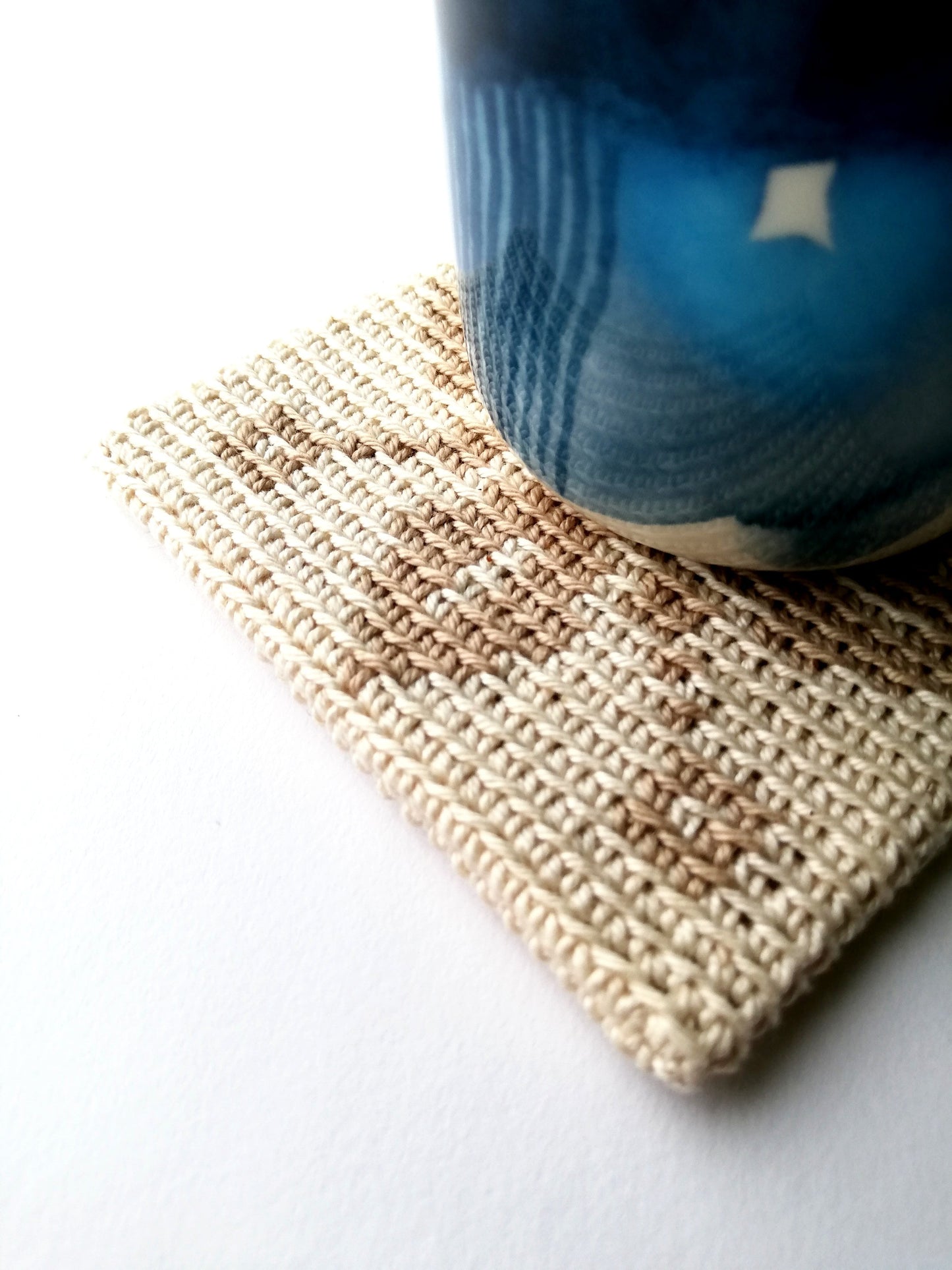 Posavasos en crochet tapestry