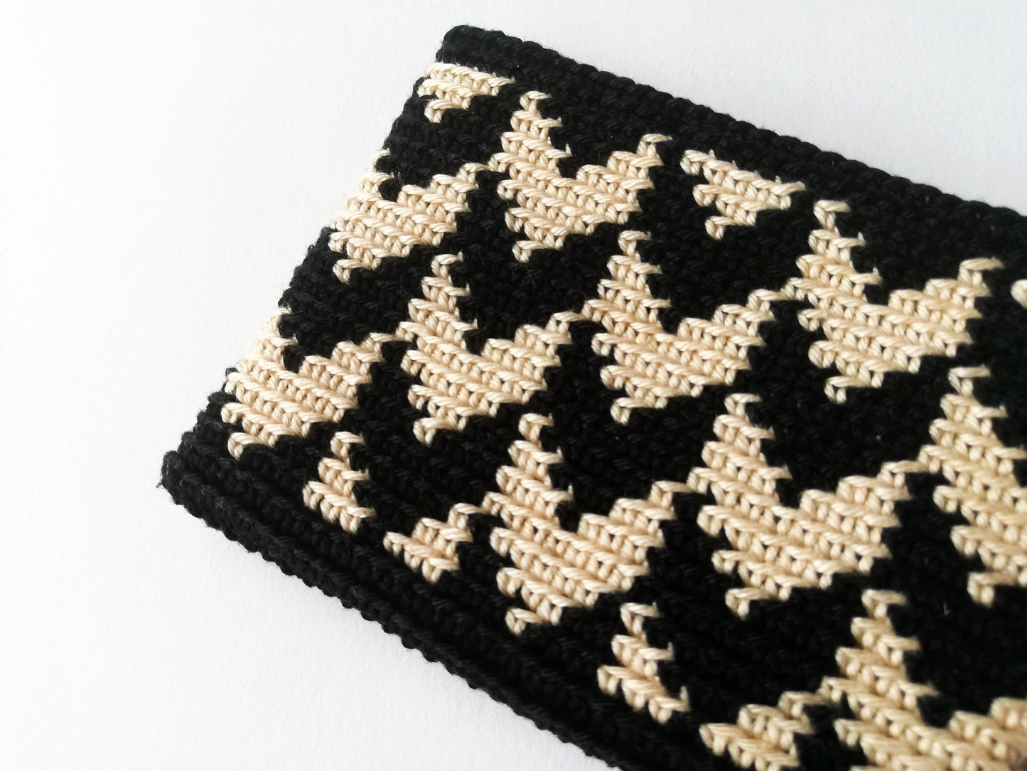 Monedero en crochet tapestry Mila