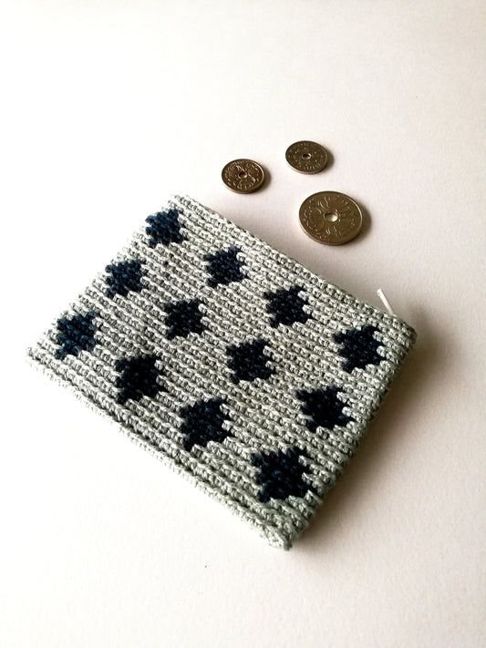 Tapestry crochet zipper pouch Blue diamonds