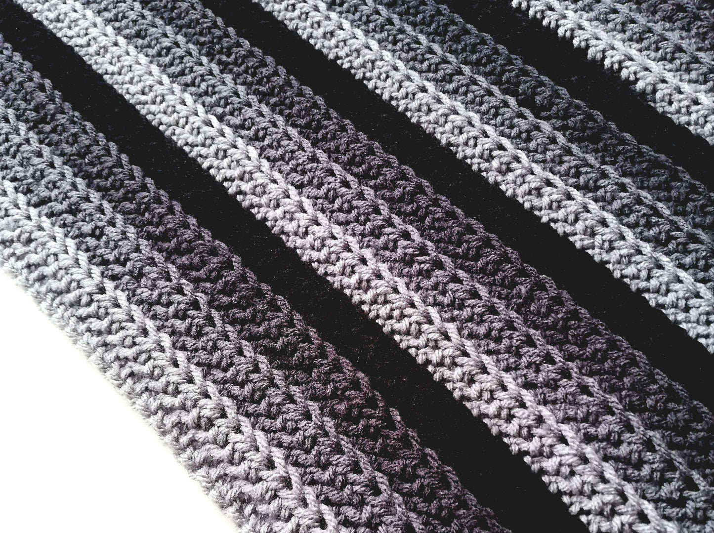Chunky infinity scarf