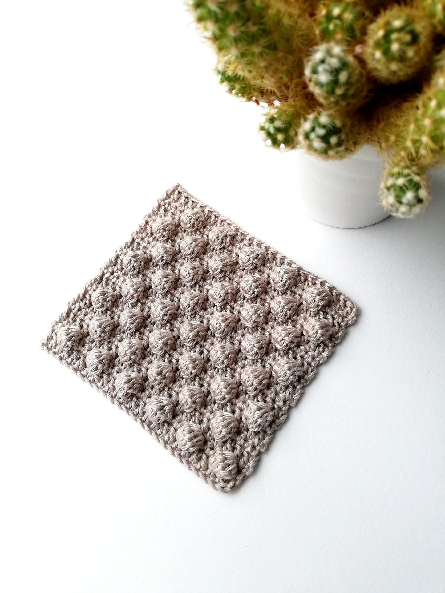 Crochet coaster Bridget