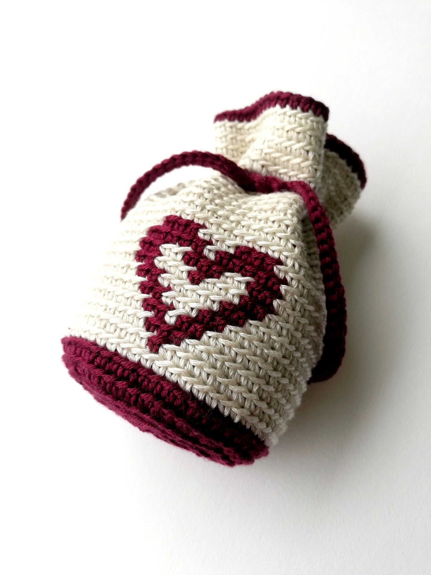 Pattern bundle: 7 crochet patterns with hearts