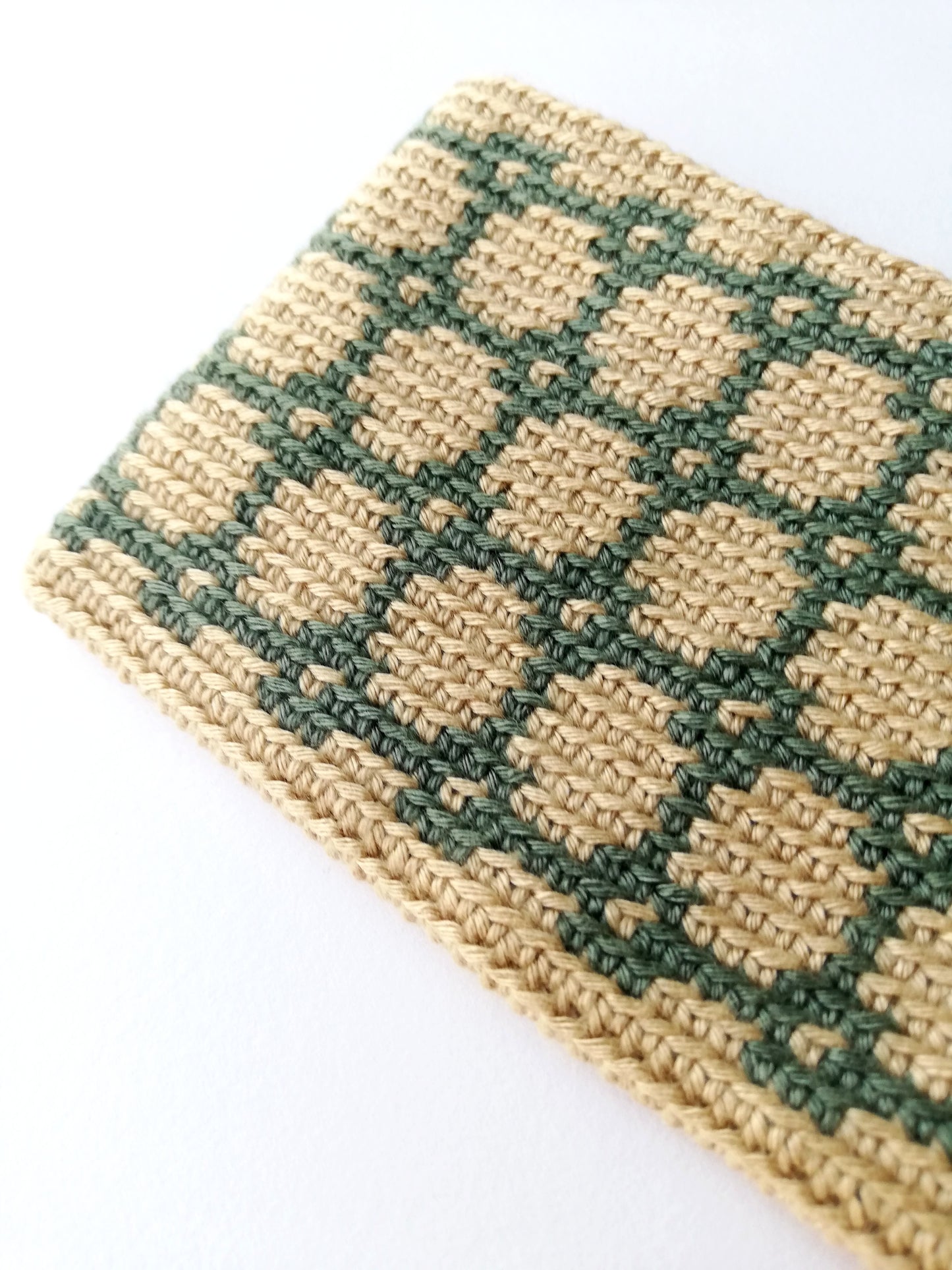 Tapestry crochet zipper pouch Madison