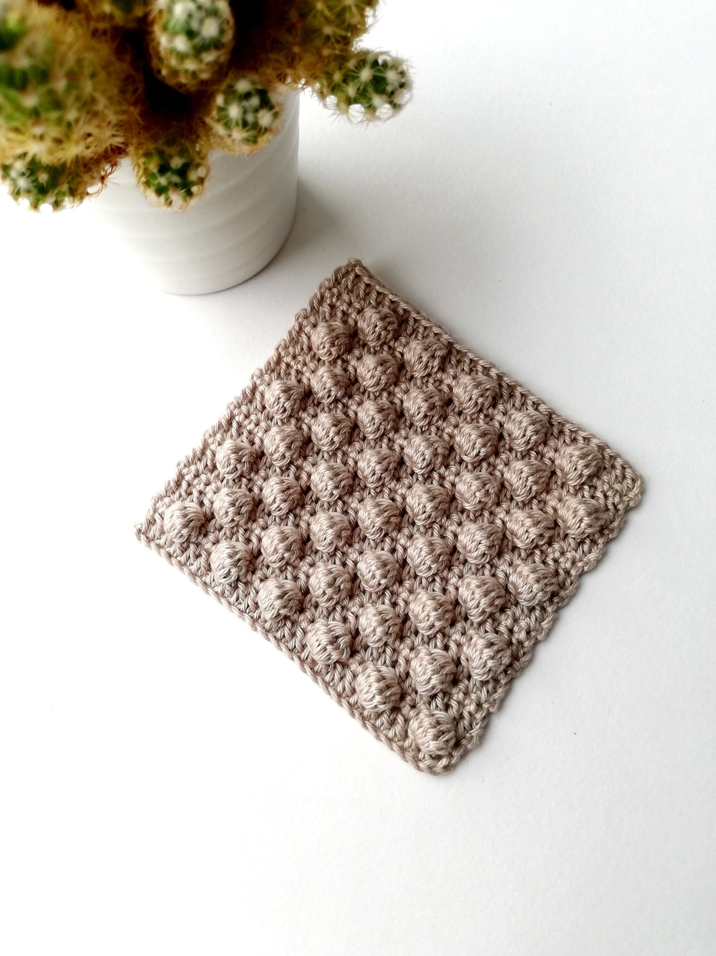 Crochet coaster Bridget