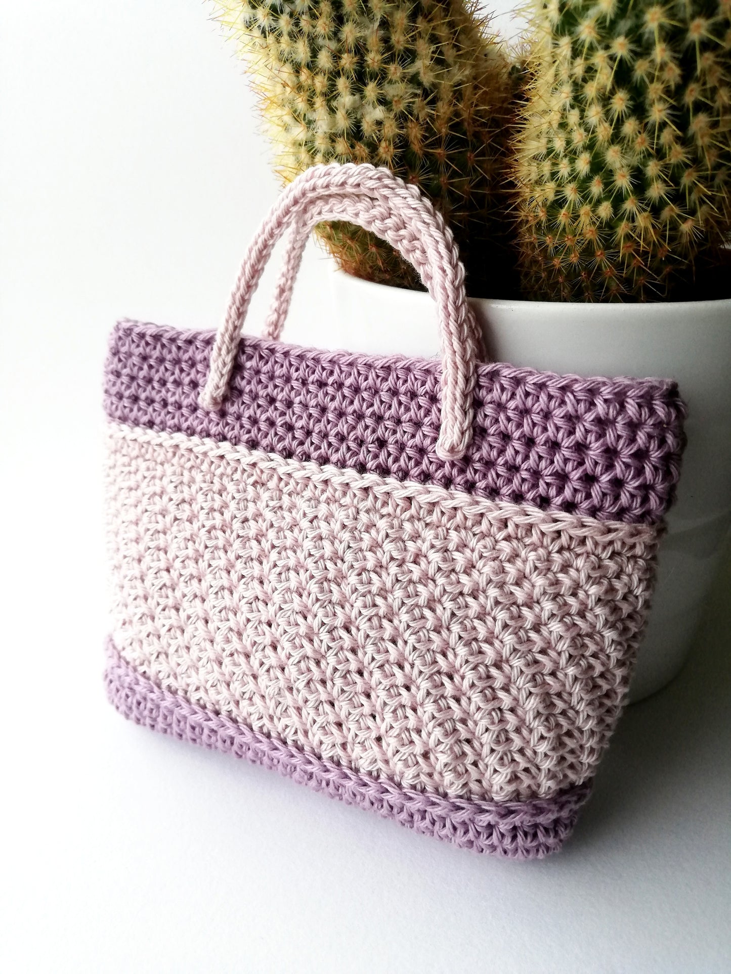 Mini spider stitch crochet bag Jaqueline