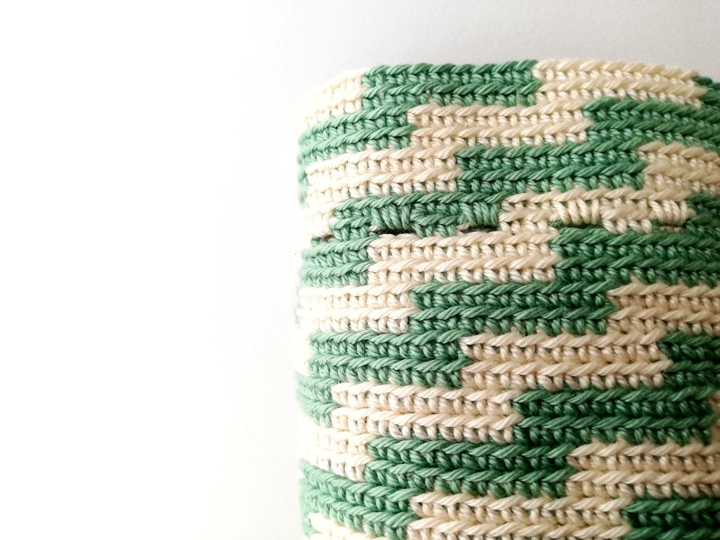 Saquito con peldaños en crochet