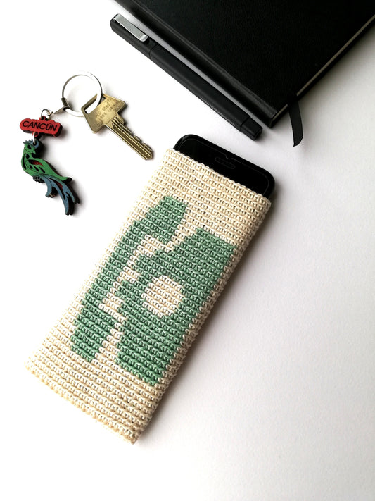 Vintage crochet phone case